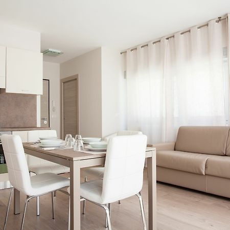Astoria Suite Apartments Bologna Buitenkant foto