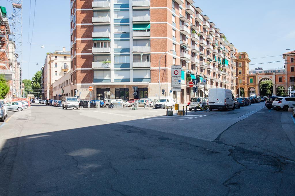 Astoria Suite Apartments Bologna Buitenkant foto