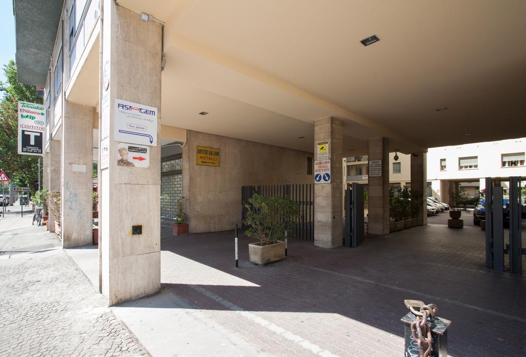 Astoria Suite Apartments Bologna Buitenkant foto