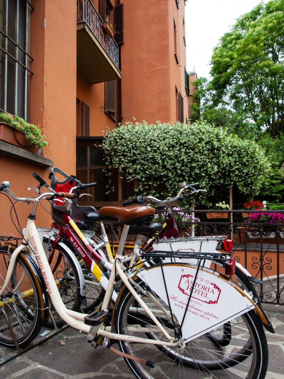Astoria Suite Apartments Bologna Buitenkant foto